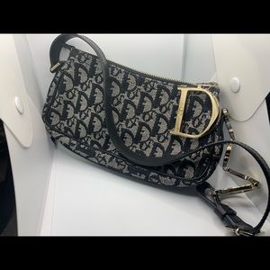 Authentic Dior Diorissimo pochette shoulder bag